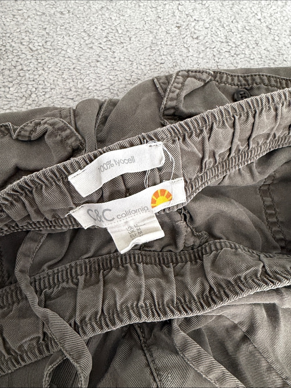 C&c California army green cargo joggers - Picture 3 of 4